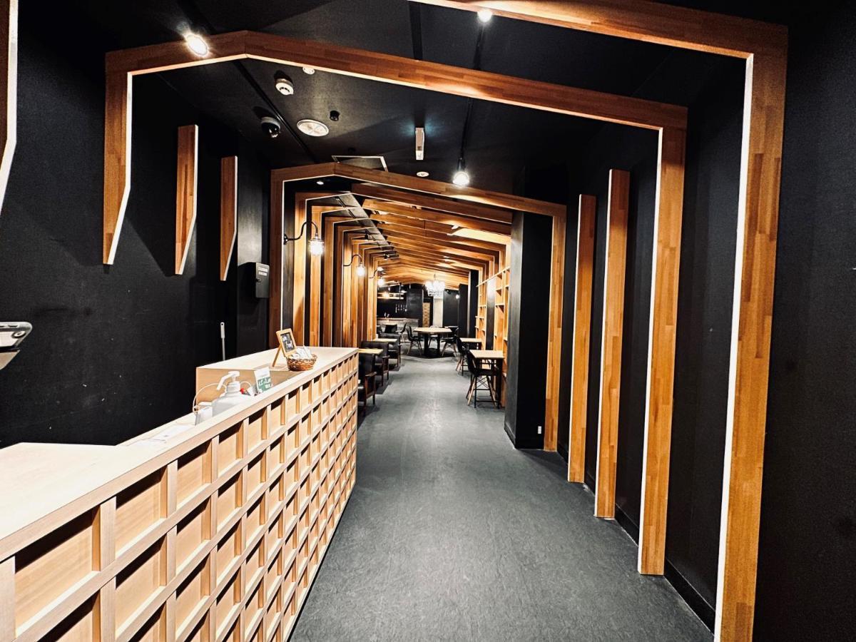 Namba Guesthouse Hive Oszaka Kültér fotó