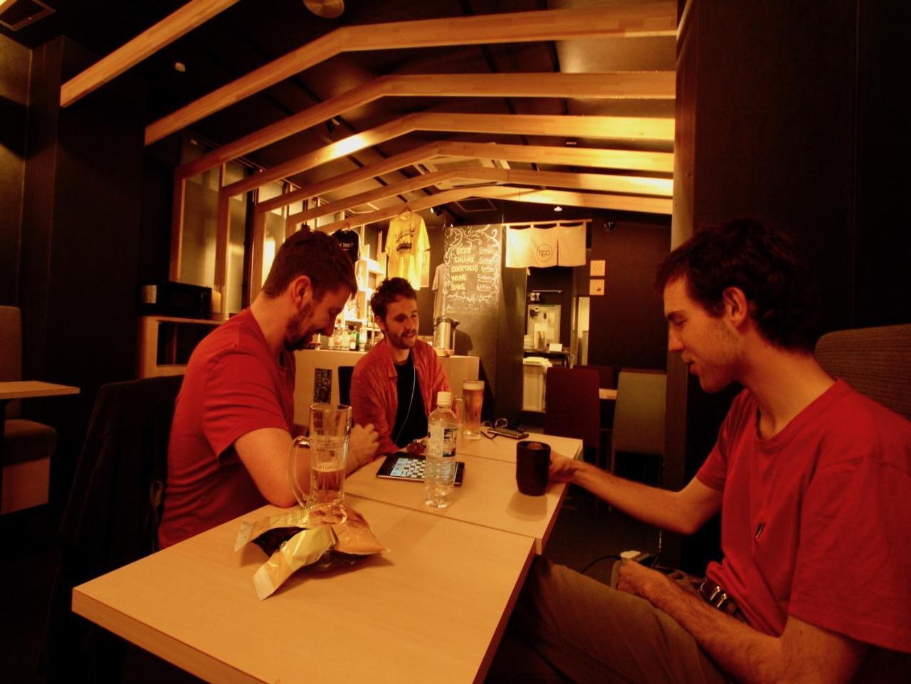 Namba Guesthouse Hive Oszaka Kültér fotó